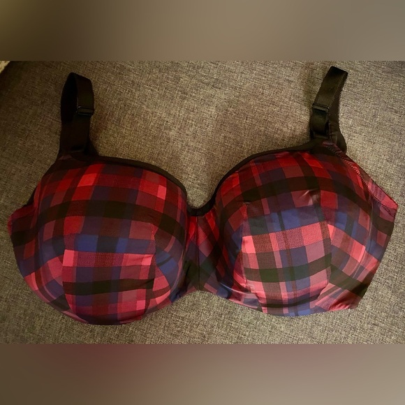 5/$25! 2 EUC cute Torrid bras, plaid has wire, leopard print is wireless 42H - Picture 2 of 11